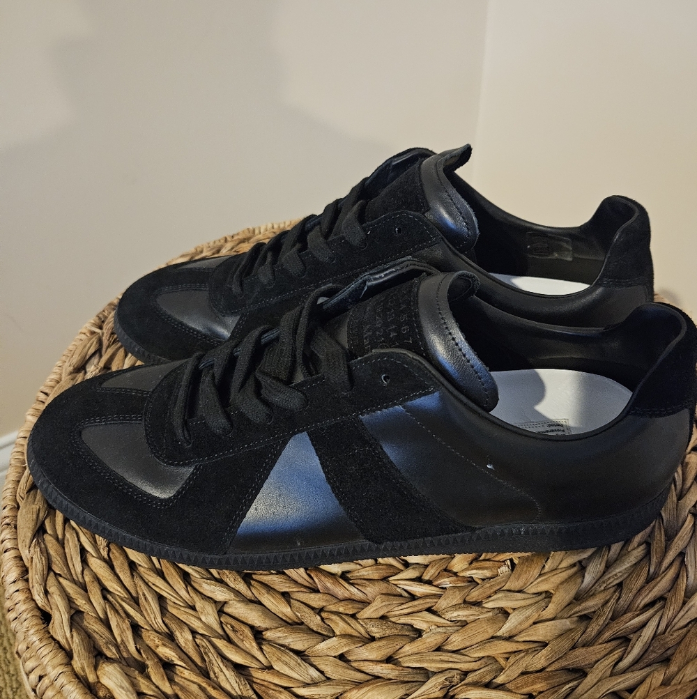 Maison Margiela Replica Leather and Suede Men's sneakers, Black, size 45 (12)